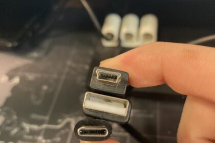 USB-A要插三次？通过几个常见接口介绍“示能”与“意符”